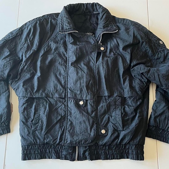 Jacket - Picture 3 of 4